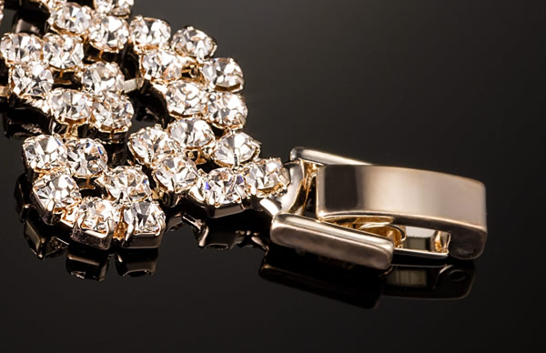 Jewelery 1519648439